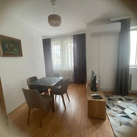 Coral Apartments Пристина Екстериор снимка