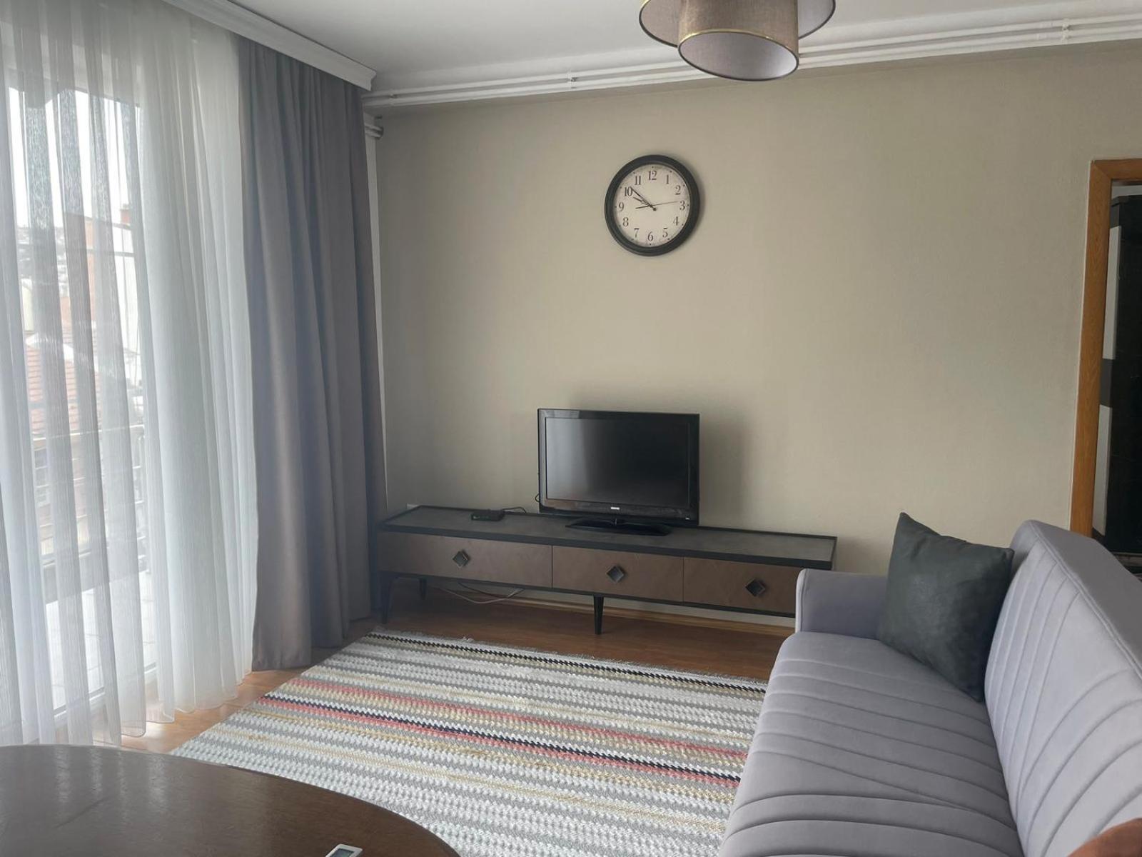 Coral Apartments Пристина Екстериор снимка