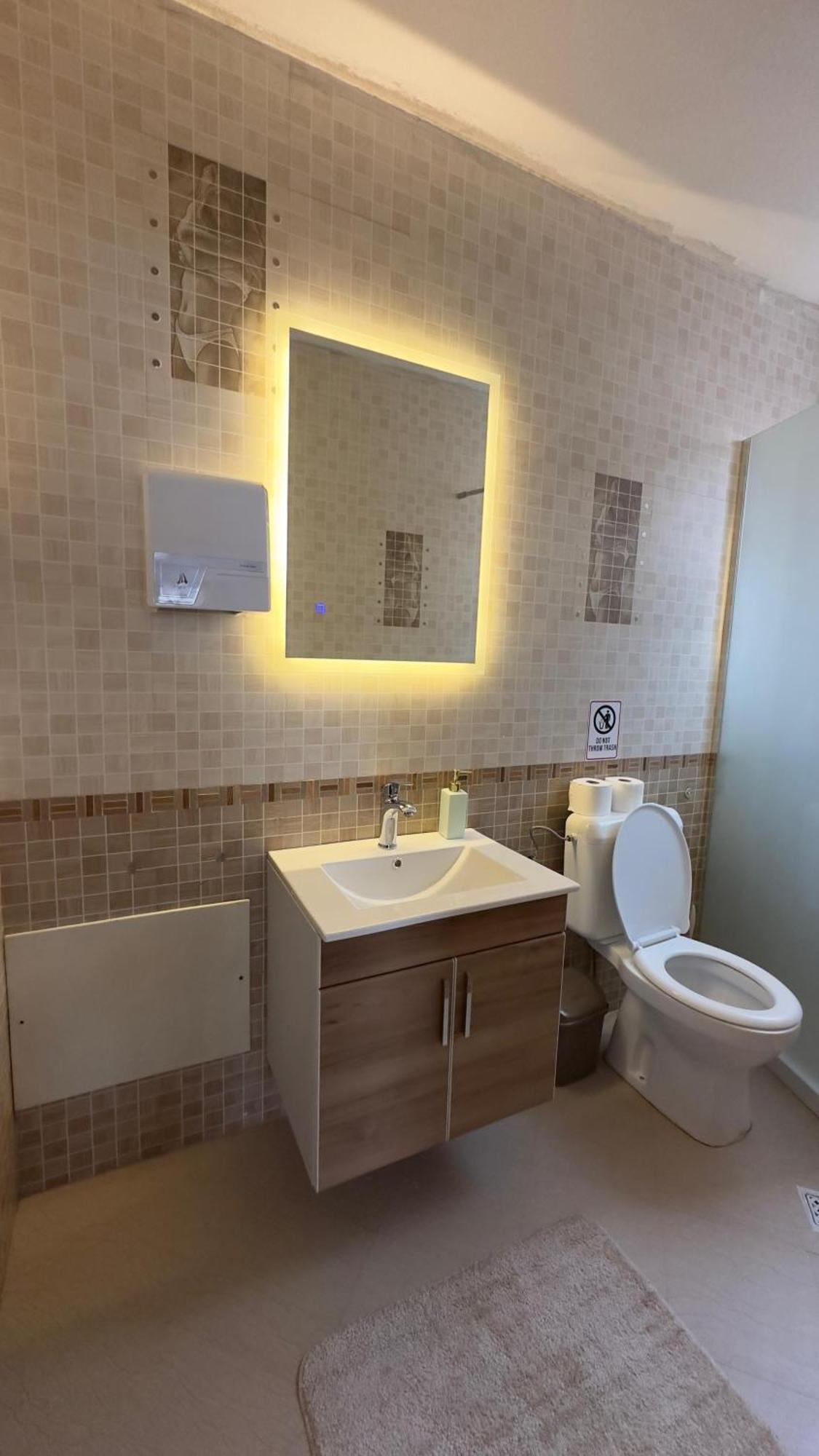 Coral Apartments Пристина Екстериор снимка